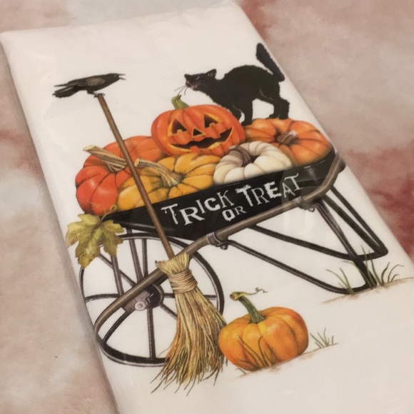 Trick or Treat Halloween Designer Kitchen Towel NWT mary lake thompson 30”x30” - Picture 10 of 10